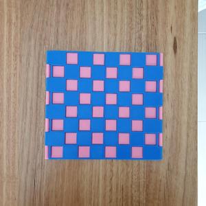 Hinged slimline chess board