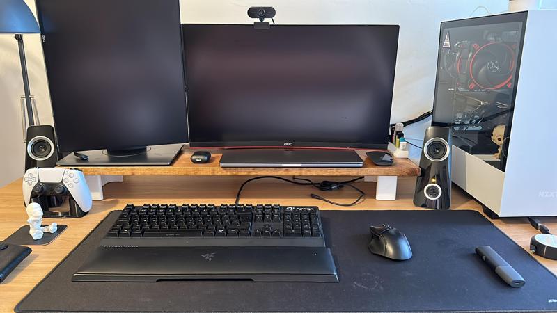 Monitor Stand / Shelf / Riser