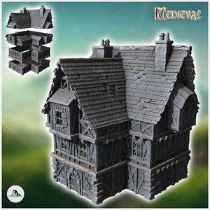 Medieval half-timbered stone house with wooden oriel windows (37) - Medieval Gothic Feudal Old Archaic Saga 28mm 15mm RPG