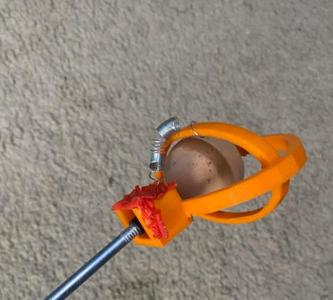 Chichen egg grabber
