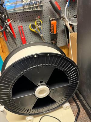 Large Spoolholder.  Usin on 2.3Kg from AddNorth