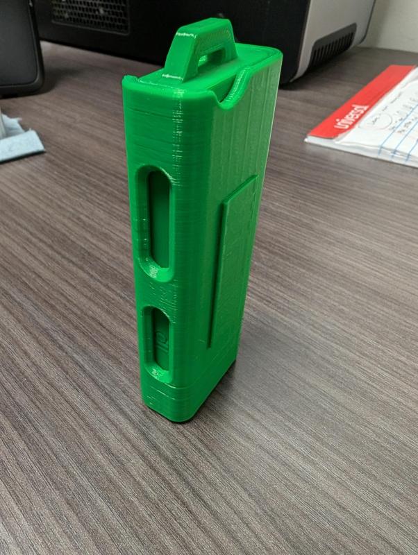 SD card container