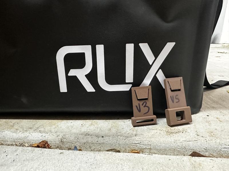 RUX storage system rail clips
