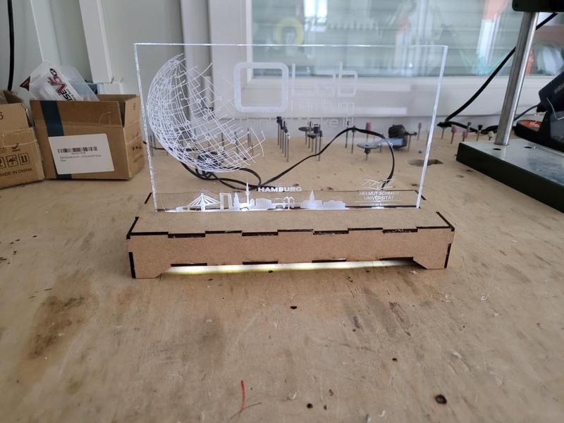 Laser-cuttable led-sign (customisable)