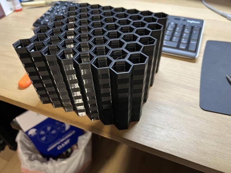 HoneyComb Storage Wall - Stack Printing with AMS