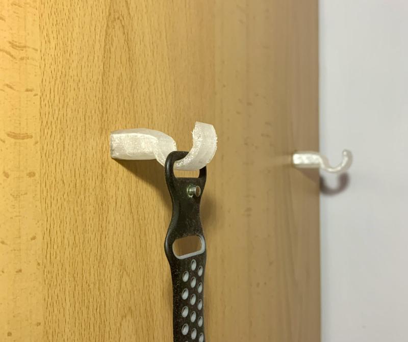 Magnetic wall hook