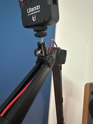 Hotshoe mount for Vijim Arm