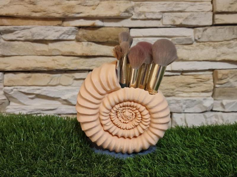 Ammonites makeup brush organizer  organizador 