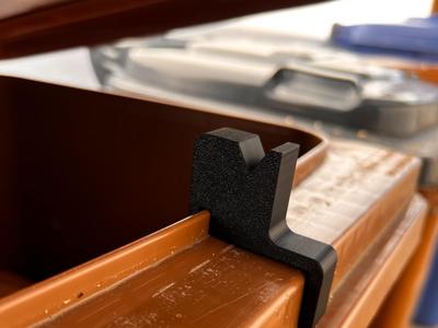 Anti-Maggot Clip - Garbage Can / Garbage Can Lid 