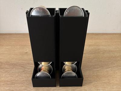 Coffee capsule dispenser