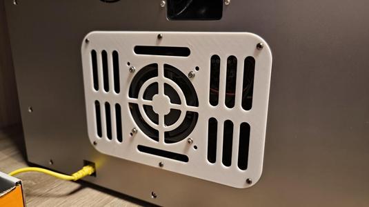 QIDI Plus4 vent cover