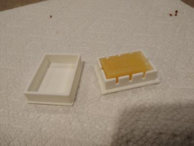 Beeswax holder for Floss thread sewing crossstitch