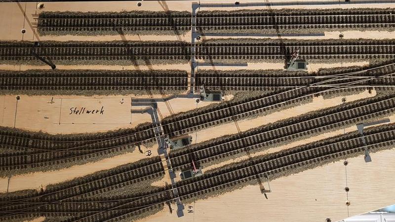 1:87 HO cable tray for turnouts and signals
