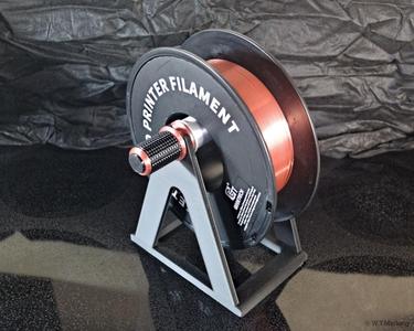 Free standing filament spool holder by Williegoat1