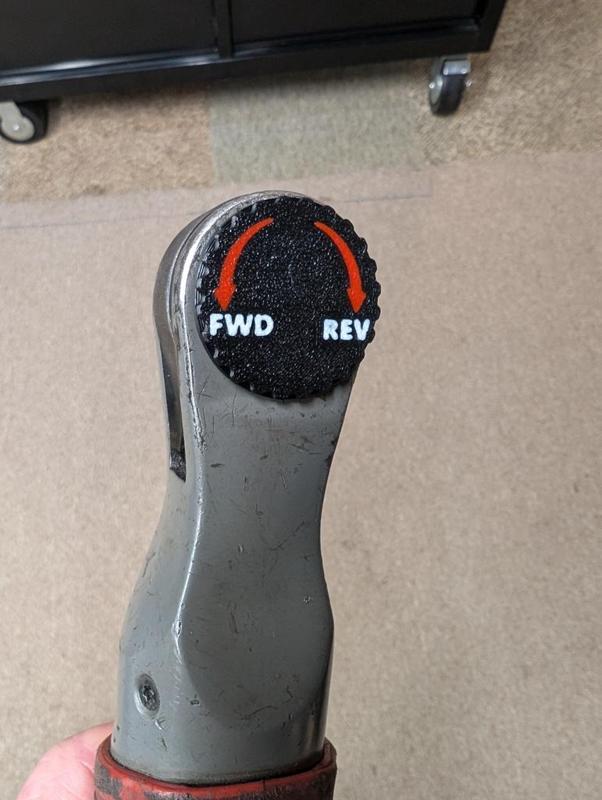 M12 Ratchet low profile knob