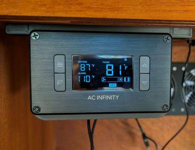 Mount for Thermostat Console for AC Infinity AIRPLATE T7, Quiet Cooling Fan System 12 in with Thermostat Control, for Home Theater AV Cabinets
