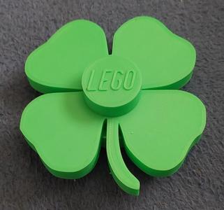 Lego Shamrock for Lego Wreath