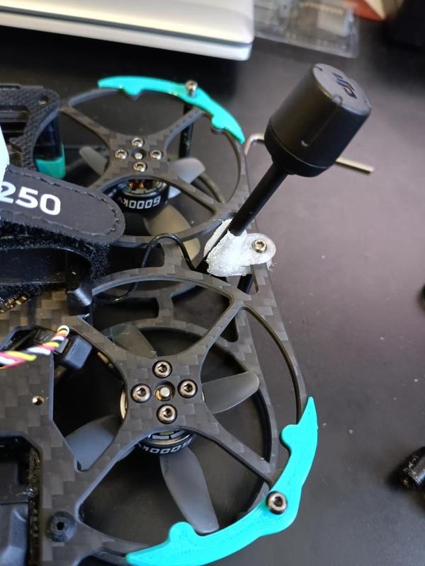 Huma20 O4 antenna mount