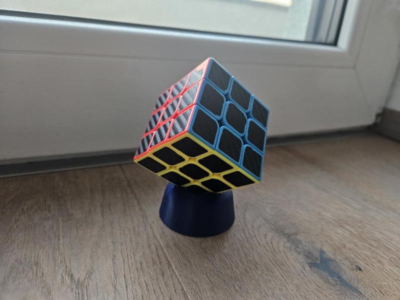 Rubik's Cube Stand