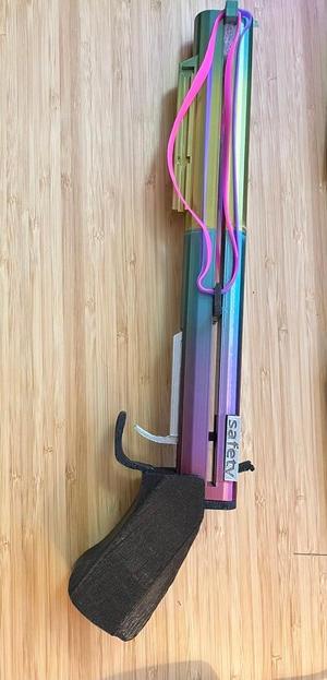 Pencil gun 