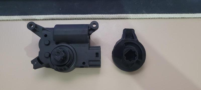 Alfa Romeo Giulietta Recirculation Motor Lever