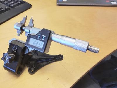 Micrometer stand, monoblock