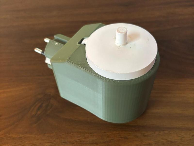 Oral-B Pulsonic Round Schuko Plug Adapter