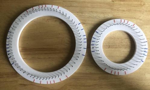 Plain weave circle looms