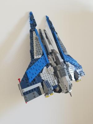 LEGO Star Wars 75316 Mandalorian Starfighter Wall Mount