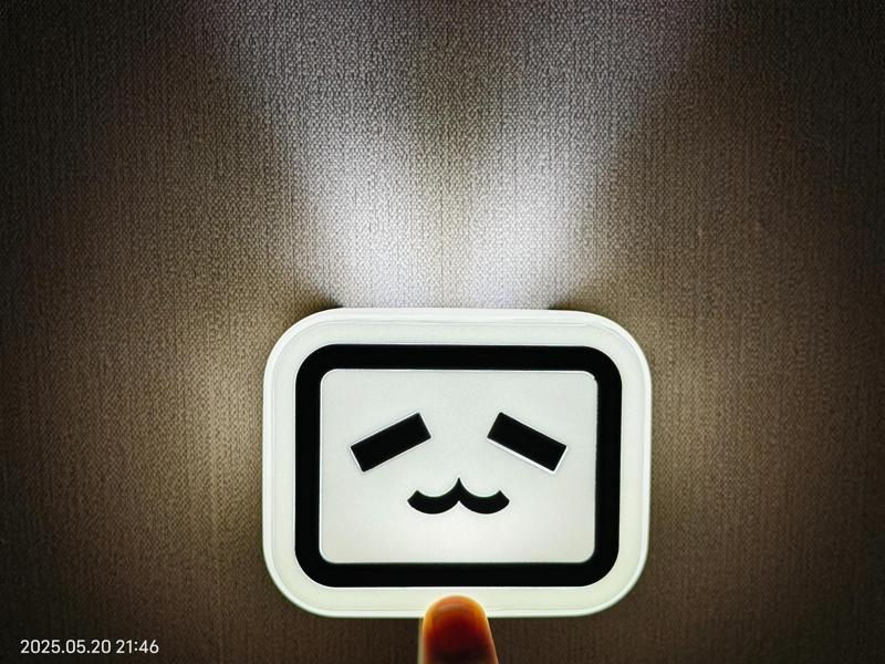 b站小电视夜灯  bilibili Small TV Night Light