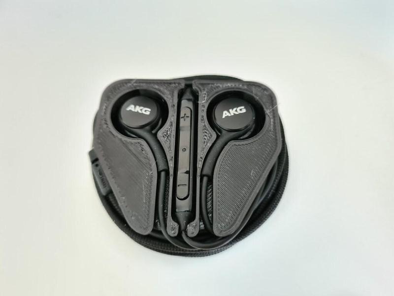 Samsung S20 USB C Headphone Holder AKG