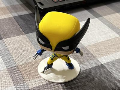 Funko Pop stand with foot lock
