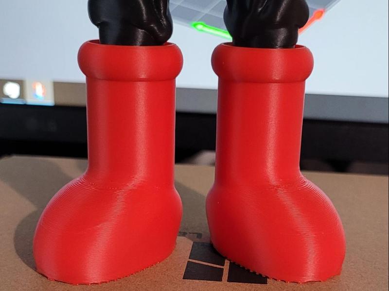 Big red boots for Urban Bugs Bunny