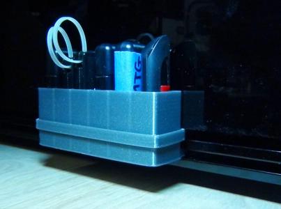 USB Drive Holder Clips onto BFB 3D Touch
