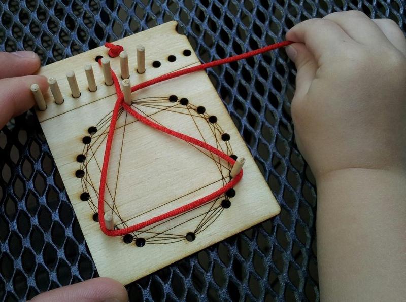 Plane Shape Peg Board