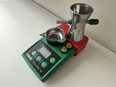 RCBS Powder Trickler and scale stand