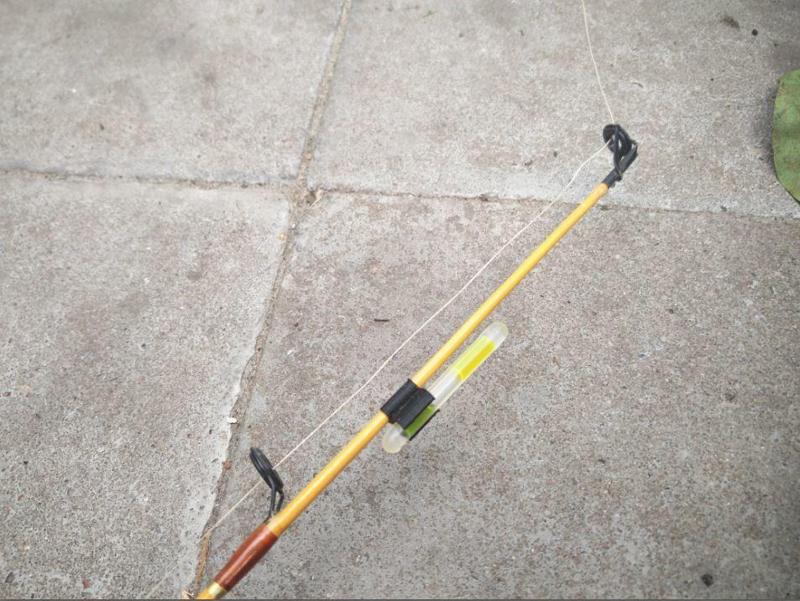 Glow stick clip / Knicklicht clip