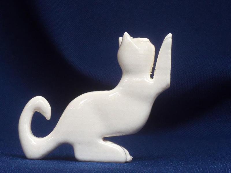 Jean Gordon's carving Cat Bookend