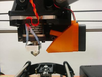 Alternative fan mount for Lulzbot TAZ 3D printers (before version 5)