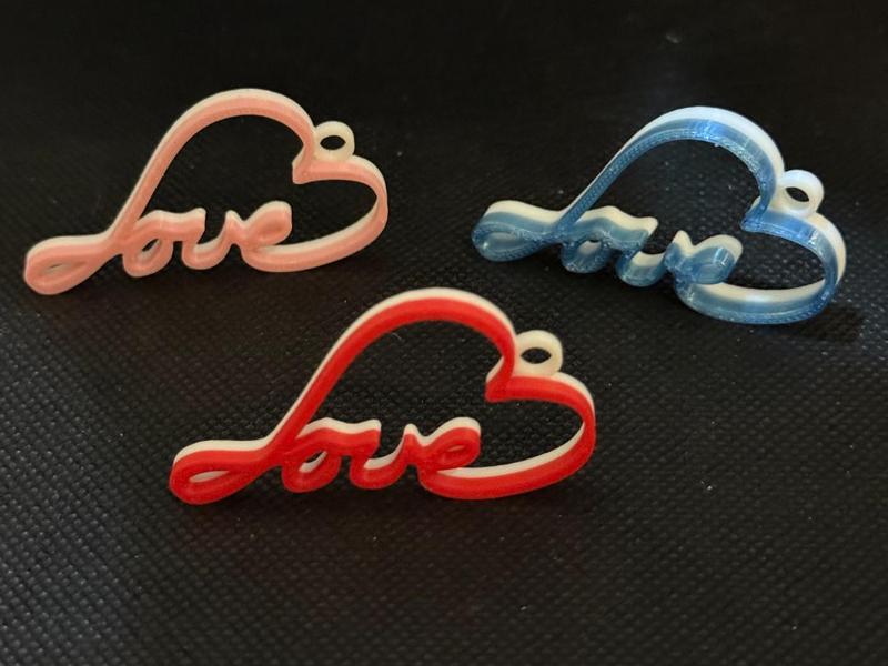 Signature Heart Love Keychain 
