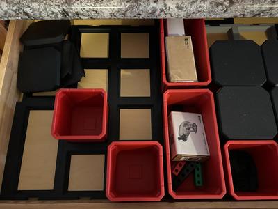 Mountable Packout Bin Keeper: Large Bin