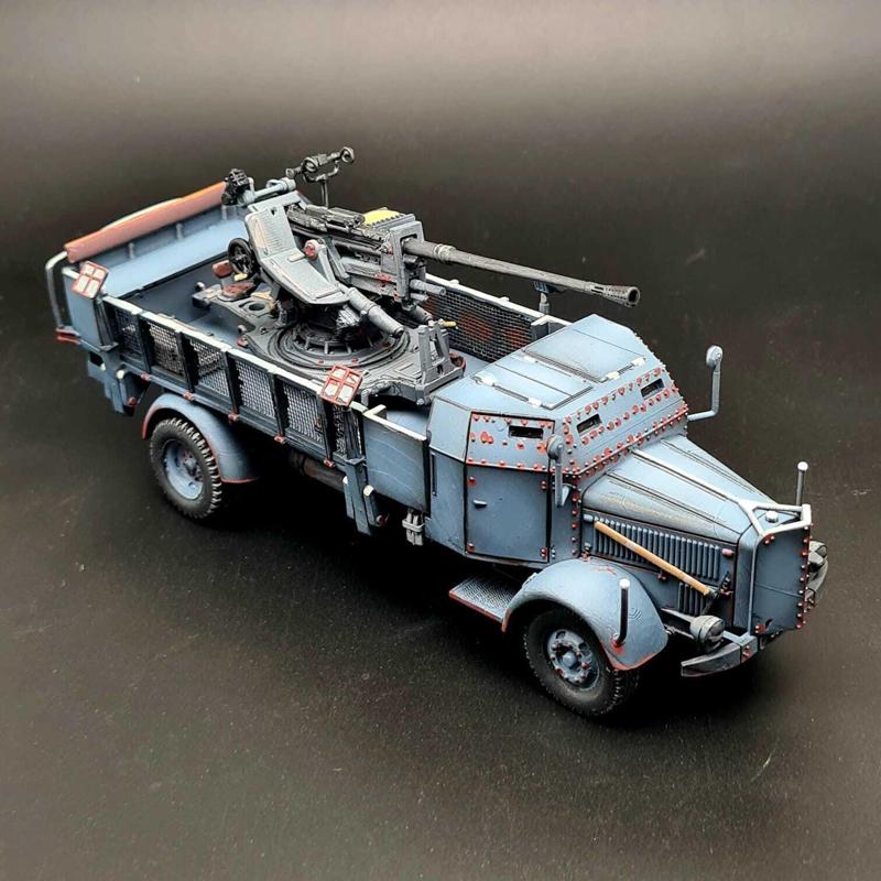 Mercedes L4500A 4.5t als Flakwagen für 3.7cm Flak 37 + 2cm Flakvierling 38 + 3 Tankmen (Ad-Hoc, Germany, WW2)