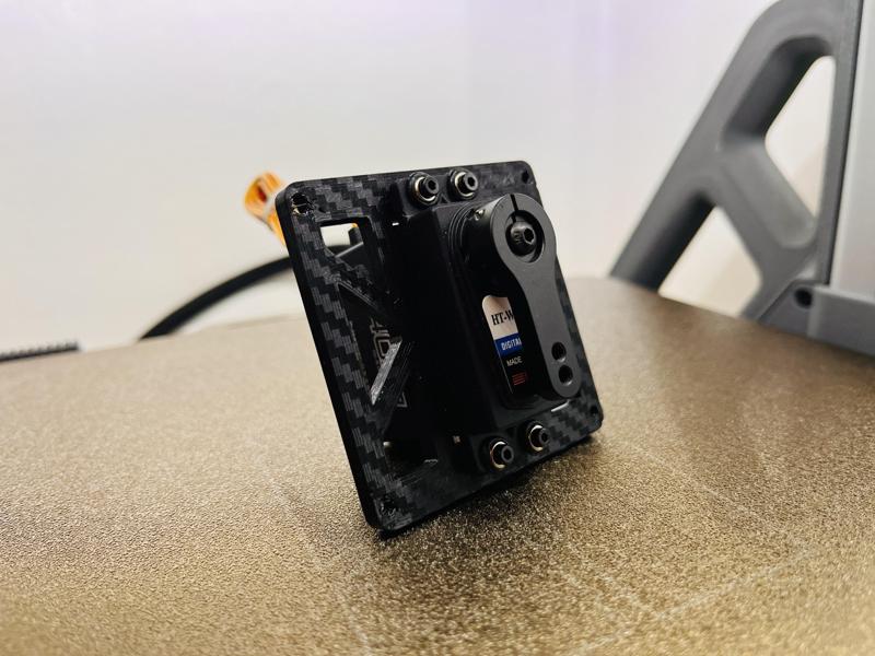 Tamiya 1/14 Truck servo plate