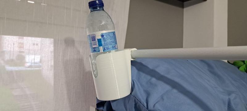 WATER BOTTLE SUPPORT