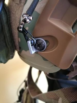 AIRSOFT HELMET BUNGEE LOOP