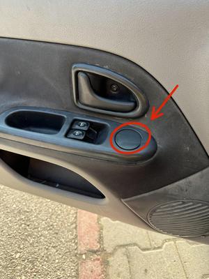 Renault Clio - Renault Symbol Thalia - Symbol glass button cover