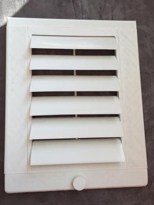 Ventilation Grill // Lüftungsgitter