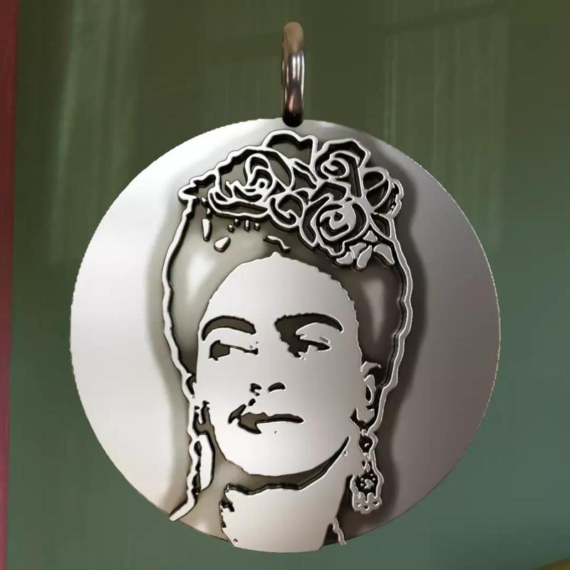 Frida pendant