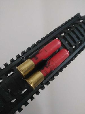 Two round 410. Gauge sidesaddle for picatinny rail