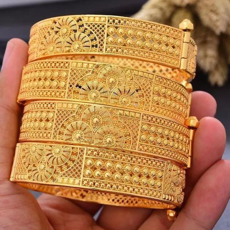 Traditional Indian Bangle  3D print model